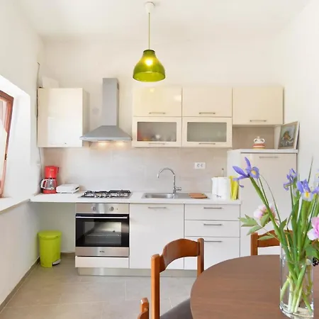 Holiday home Mit Privatpool Fuer 5 Personen Ca 70 Qm In Rakalj, Istrien Bucht Von Rasa Rakalj